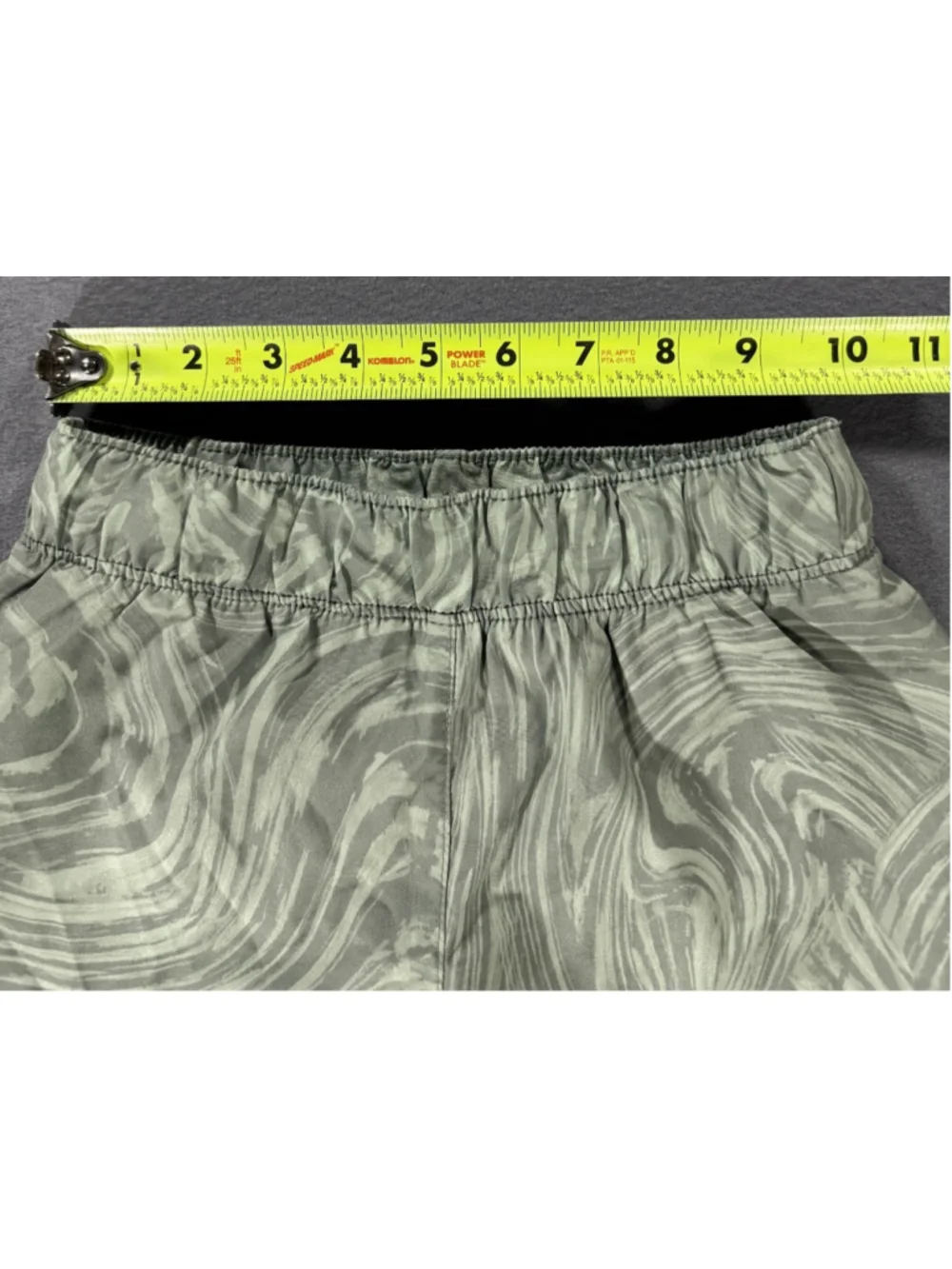 Old Navy Active Girls Green Patterned Shorts with Internal Liner Go-Dry Cool 6-7